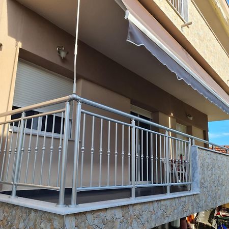 Dimitris Apartments Nea Plagia Ngoại thất bức ảnh