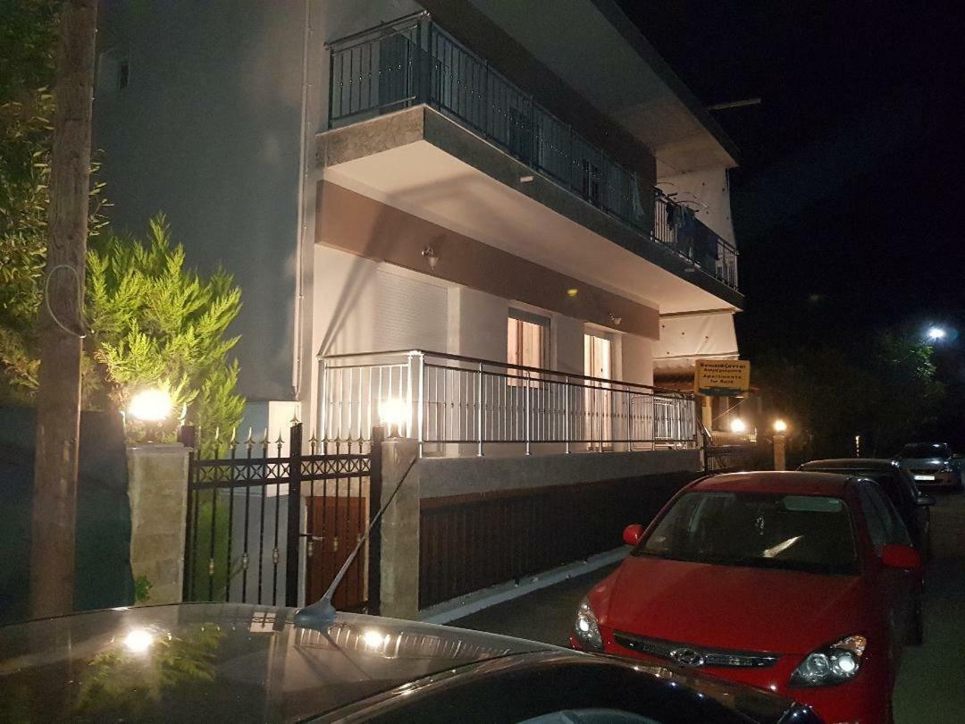 Dimitris Apartments Nea Plagia Ngoại thất bức ảnh